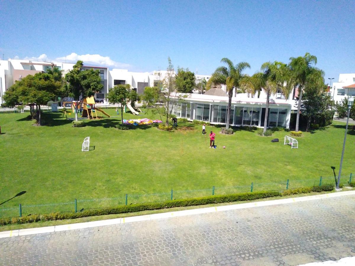 Habitaciones Business Class En Lomas De Angelopolis Tlaxcalancingo 外观 照片